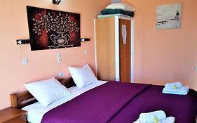 Stars Hotel